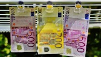 PKR Makes Big Gains Against Euro, Other Currencies To Begin Week