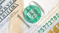 US Dollar Forecast: Sinks as Tariff Pressures Mount, Fed Outlook in Focus – GBP/USD and EUR/USD