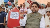 Sheetal Angural unveils pen drive ‘containing graft evidence’ against AAP MLA, ensures it would reach CM Mann