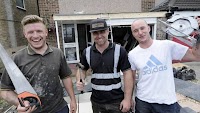 '˜Hero' roofers do a DIY SOS job on Angela's home