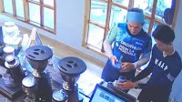 Foreigners accidentally pay B22,000 for coffee