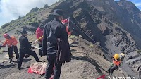 SAR team finds missing Brazilian on Rinjani