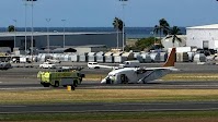 Transair plane with landing gear issues makes hard landing at Honolulu airport