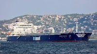 By land and sea, rising oil stocks are bad news for prices