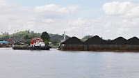 Indonesian utility PLN ‘kneecaps renewables’ with embrace of fossil fuels