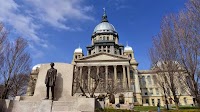 Trump & DOGE cuts continue. Just how dependent is Illinois on the federal government?
