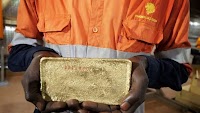Gold Sparks High on Weak U.S dollar