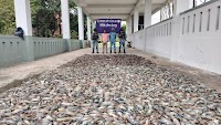 1,800 kg gel-injected shrimp seized in Chandpur