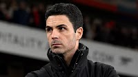 Arsenal transfer news: Gunners 'trying like mad' for striker as pre-contract agreed