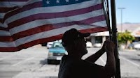 As Travis Decker manhunt stalls, Wenatchee veterans call for more mental health services