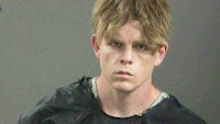 Ex-Texas teacher arrested mid-haircut, charged in killing of couple in Arkansas