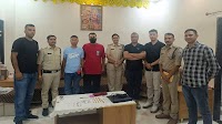 Shilom James-ni obitegipani nokoniko policerang sona, laptop aro pen drive-ko man·a