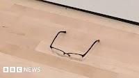 Glasses left on floor of gallery, people think it's art