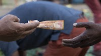 Sri Lanka’s Rupee Will Reverse Gains and Plummet 20%, Fitch Says
