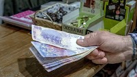 Banks in Argentina Face Liquidity Crunch as Peso Yields Soar
