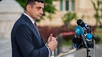 Romanian Leu (EURRON) Falls More Than 2% to Euro in Post-Election Selloff
