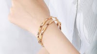 Indian woman in Dubai wins AED 1 million prize after lucky gold bangle gift from fiance | Trending