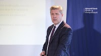 Unrealistic to push for 122 ISK per share in the Íslandsbanki sale