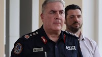 Calls for NT top cop to resign after shock ICAC scandal admission