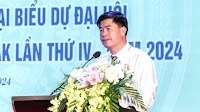 Dak Lak gets new acting chairman following early retirement of predecessor
