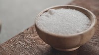 Sugar industry calls for price hike to Rs 39.14 per kg to help cut losses