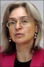 Investigative journalist Anna Politkovskaya was murdered last year. Journalist Anna Politkovskaya was murdered October last year - news-graphics-2007-_644015a