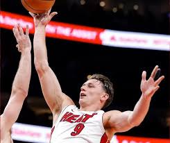 Erik Spoelstra: Pelle Larsson’s the glue that can help maximize lineups