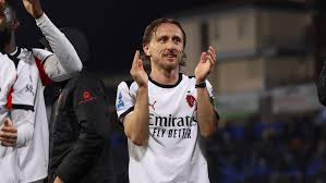 'Incredible' Modric an example for everyone at Milan to follow, says Allegri