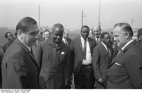 Kenneth Kaunda - Wikipedia, the free encyclopedia via Relatably.com