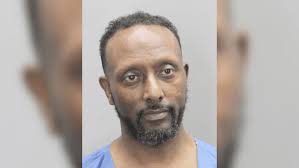 2 kids exposed to bear mace after man flees police, sprays officers during Virgina chase