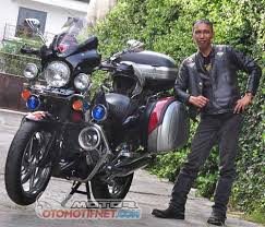 Hasil gambar untuk modifikasi touring motor tiger