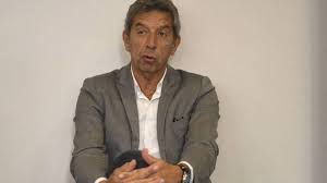 Olivier Véran REVIENT ! Nouvelle carrière SURPRENANTE à la télé !