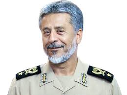 دریادار سیاری: صنعت دفاعی ایران ثمره مجاهدت نسلی است که تهدید را به فرصت تبدیل کرد