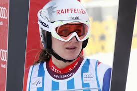 Mirena Küng hat sich im letzten Skitraining vor der Rückreise aus Südamerika ...