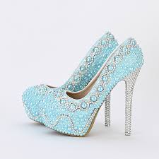 Resultado de imagem para tendencia de sapatos de noivas 2016