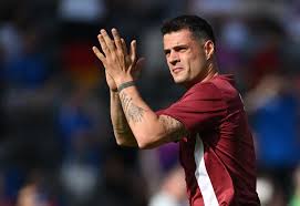 Xhaka justifica bronca após amistoso e diz que a Suíça vai "mostrar uma nova cara" na Copa