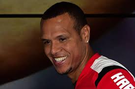 Resultado de imagem para Luis Fabiano tira copeiro do São Paulo e leva para o futebol chinês