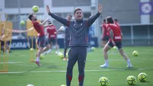 Osasuna - R.c.d. Mallorca: Lisci calls the clash 'transcendental' as confirmed lineups warm up at El Sadar