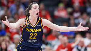 Caitlin Clark on the court