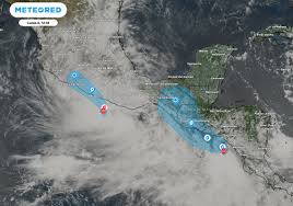 ¡Alerta tropical! Tormentas tropicales Boris y Christina, mantienen un temporal lluvioso en México y Centroamérica