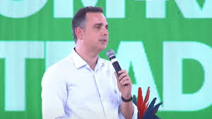 Pacheco Detona Bolsonaristas: 'Não Propõem Nada de Útil!' 💣 - Imagen principal del artículo