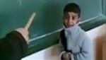 في المنيا.. مدرس يضرب التلميذ