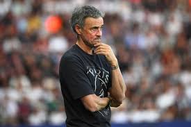 De nombreux jeunes à l'entraînement, un onze fortement remanié par Luis Enrique contre Lorient samedi avant de retrouver le Bayern ?