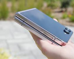 Image of Samsung Galaxy Z Flip 5  closed