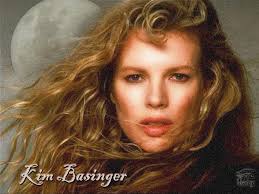 Kim Basinger Wayne World. Palabras. Es Esta Kim Basinger the Actor? ¿Cómo te sientes sobre esta imagen - kim-basinger-wayne-world-1686529234