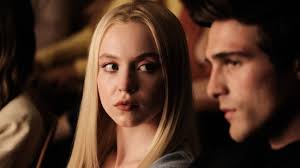 ‘Euphoria’: Sam Levinson revela exigência de Sydney Sweeney para reprisar papel como Cassie em 3ª temporada