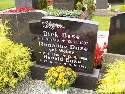 Grab von Dirk Buse (06.09.1898-13.06.1987), Friedhof Veenhusen- - va034
