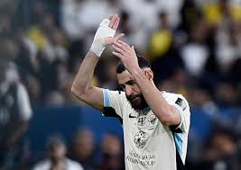 ثلاثية بولبينة تقود الدحيل لفوز كبير 4-2 على الاتحاد في أبطال آسيا للنخبة