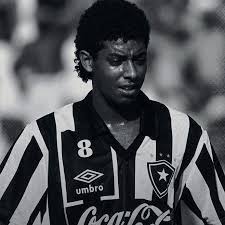Morre Carlos Alberto Dias, autor do gol do título carioca do Botafogo em 90