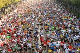 Risultati immagini per foto maratona berlino